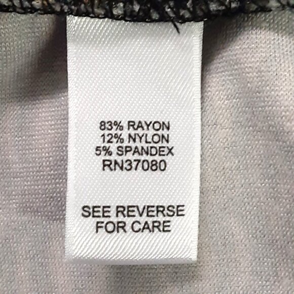 Cato Woman's Skirt size 3X, Pullon, Elastic Waist Knee Length, Ruffle, Easy Care - Picture 4 of 7